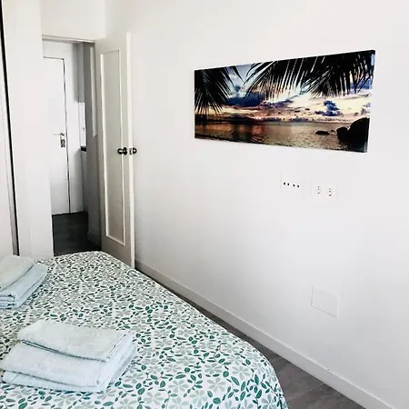 Апартаменты Modern Pool Apartment With Rooftop Terrace