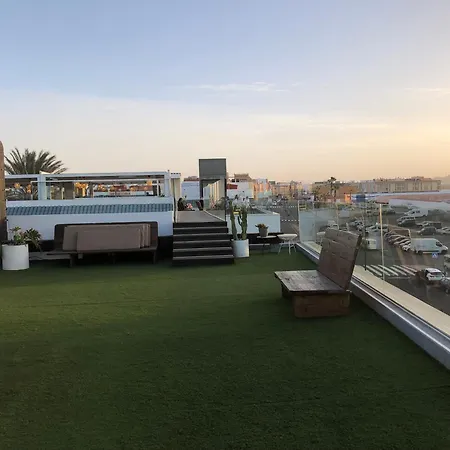 Modern Pool Apartment With Rooftop Terrace