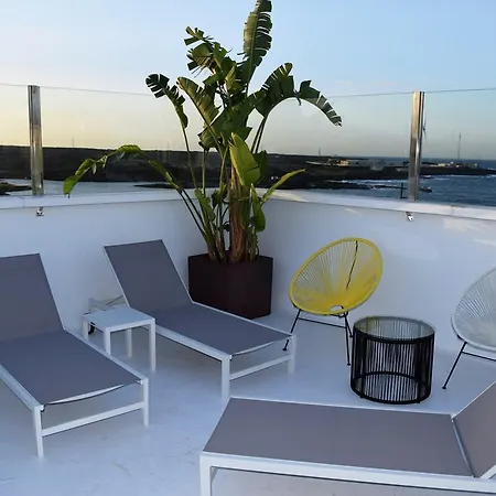 Апартаменты Modern Pool Apartment With Rooftop Terrace Коральео